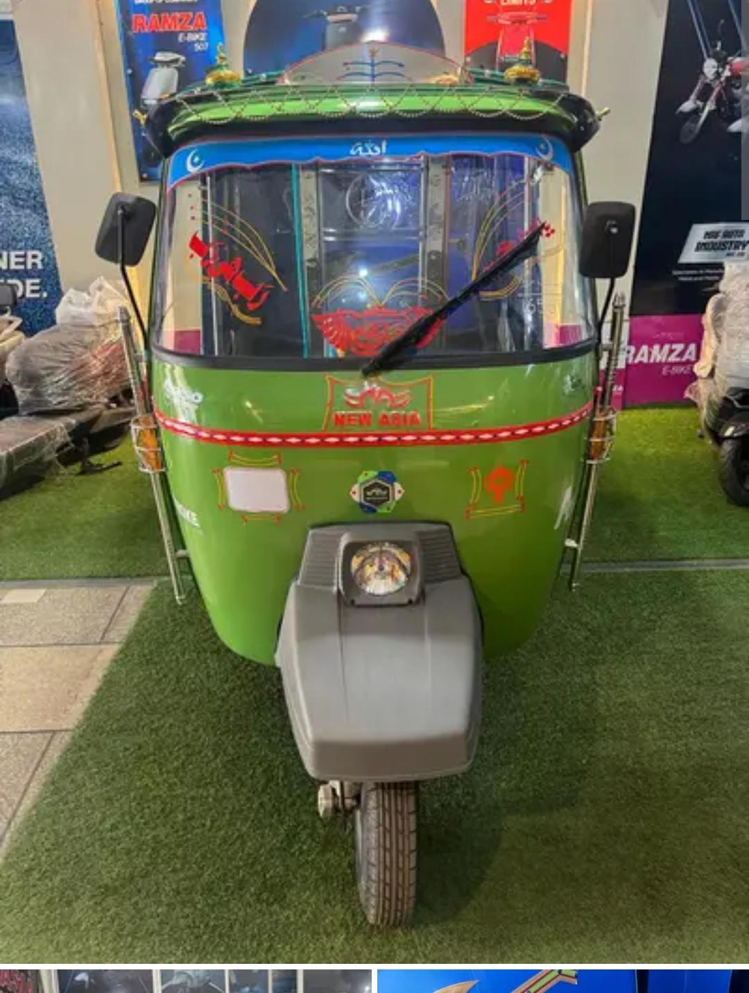 Auto Rickshaw single