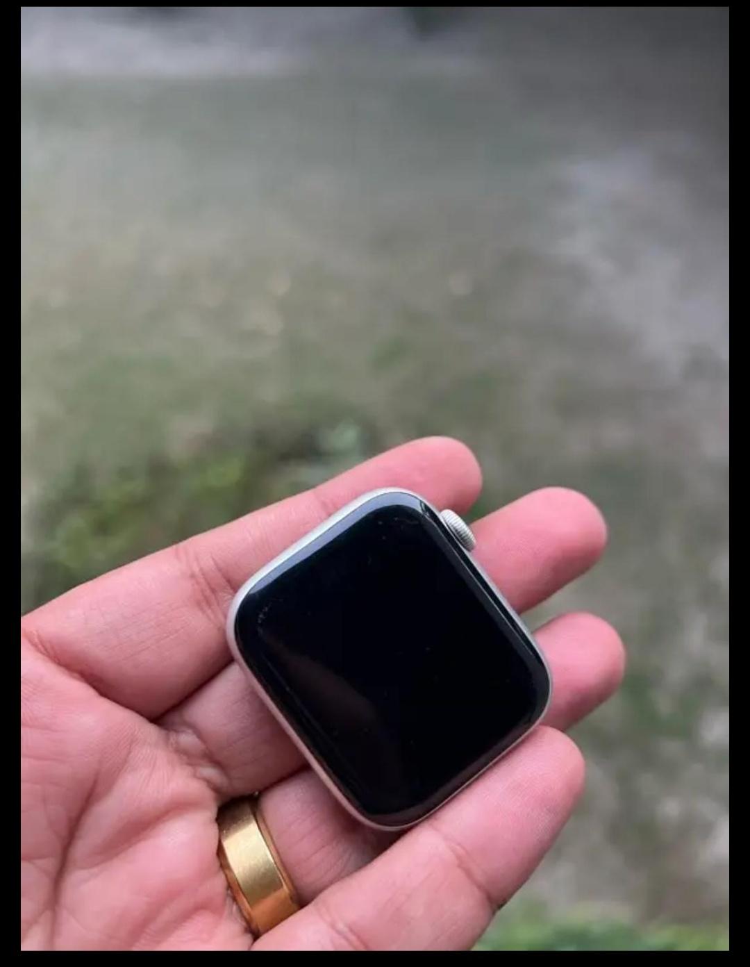 Apple watch series 6